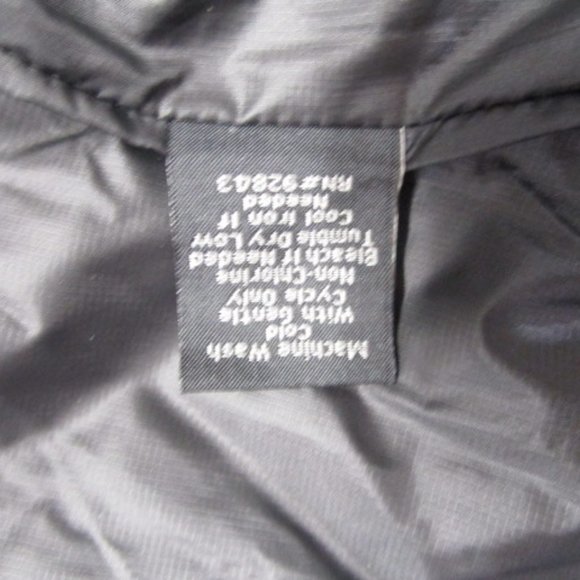 Super Cute Coatology Leopard Skin Packable Puffer Vest - Picture 12 of 13